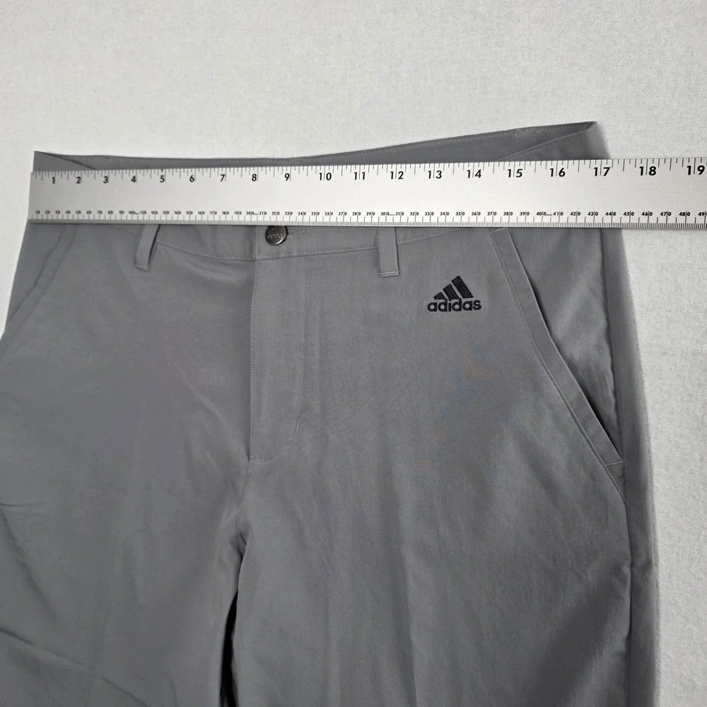 ADIDAS  PERFORMANCE GOLF SHORTS MEN'S SIZE 32 GRAY  NWT GU2681